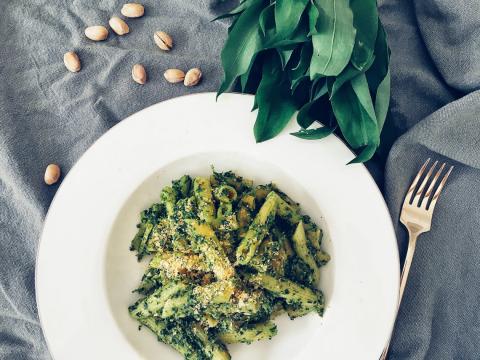 Pâtes au pesto à l’ail des ours .jpeg